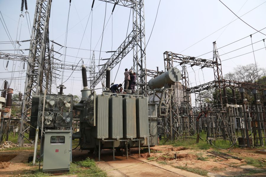 Technicians are seen repairing one of the transformers at Nagarjan Power House in Dimapur. Some states/UTs resorted to load-shedding to avoid running completely out of energy due to recent power crisis. (Morung Photo by Soreishim Mahong)